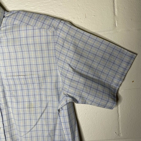 LL Bean Mens Wrinkle Resistant Short Sleeve Button Down Shirt SZ XL - Picture 3 of 7